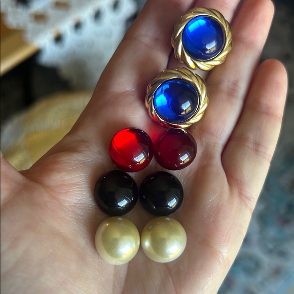 Vintage KJL Kenneth Jay Lane Interchangeable Clip On Earrings - Picture 7 of 15